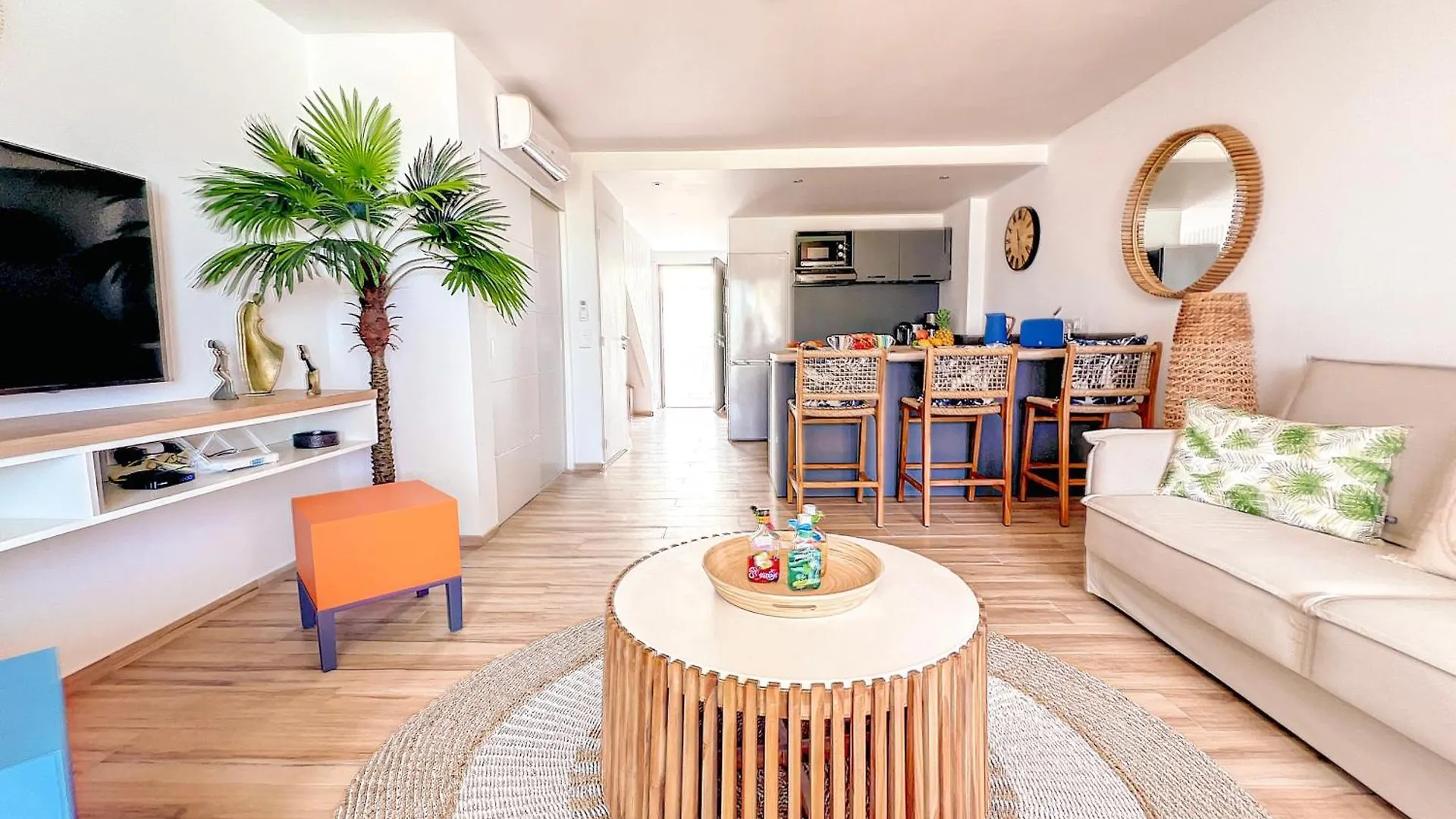 Ultramarine Direct Access To Orient Bay Beach 2 Bedrooms 0*,  Άγιος Μαρτίνος/Αγίου Μαρτίνου